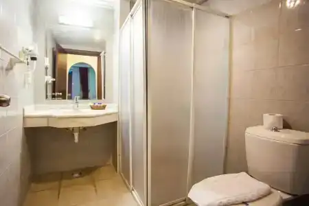 Kleopatra Ada - 12
