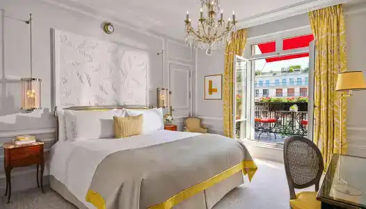 Hôtel Plaza Athénée - Dorchester Collection - 2