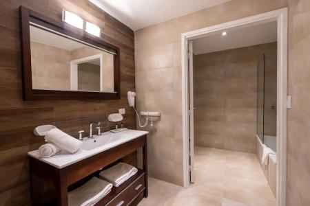 Howard Johnson Plaza & Convention Center Spa La Plata - 16