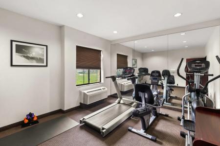 Sleep Inn & Suites Bush Intercontinental - IAH East - 32