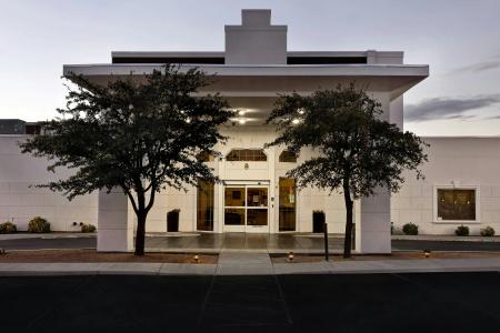 SpringHill Suites by Marriott - 10