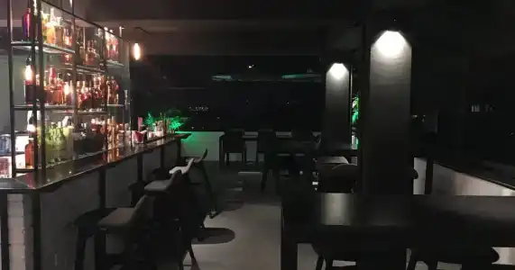 Yama & Rooftop Bar - 16
