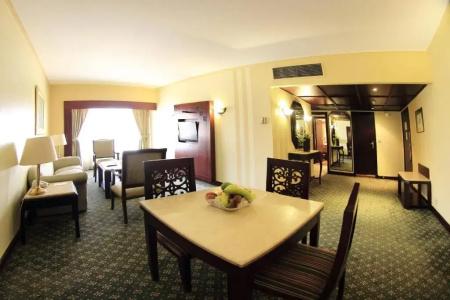 Pyramisa Suites Cairo - 81