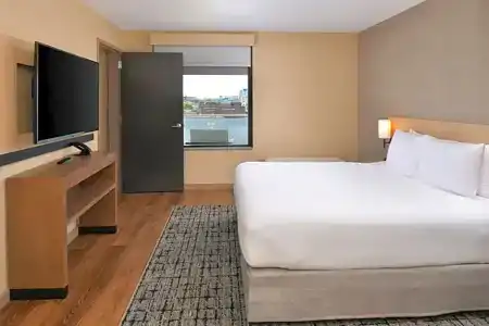 Hyatt Place Chicago Wicker Park - Brand New - 49