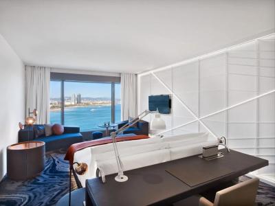 W Barcelona - 12