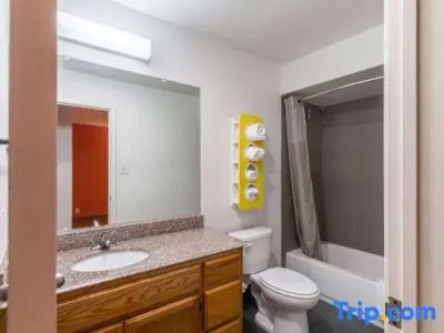 6-San Antonio, Tx - South Ww White Rd - 47