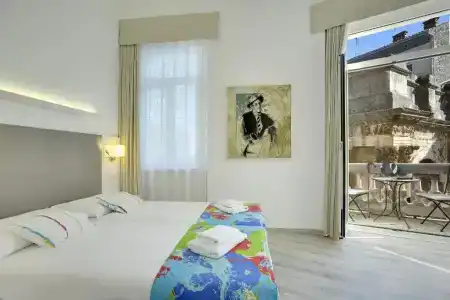 Boutique Suites Joyce - 43