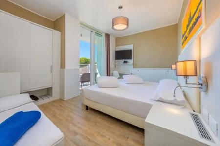 Marina Palace - 33