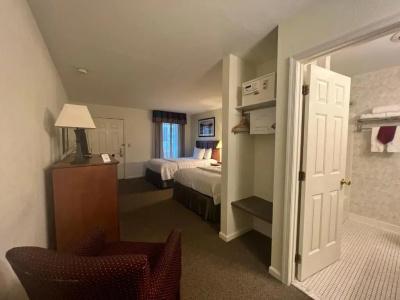 Inn at Cemetery Hill - 59