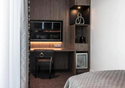 Block & Living - 151