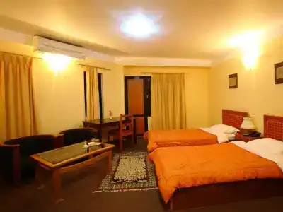 Royal Astoria - 31