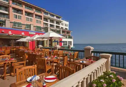 Monterey Plaza & Spa - 14