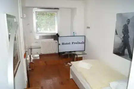 Freiheit - 66