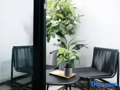 Lloyd's Inn (SG Clean, Staycation Approved) - 68