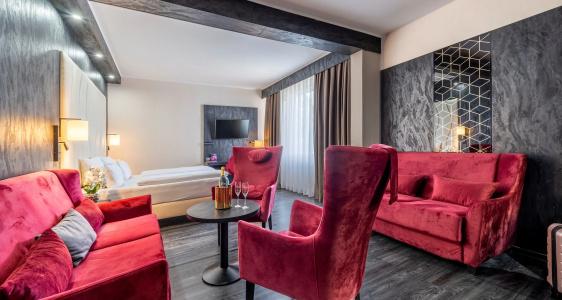 Plaza Schwerin; Sure Collection By Best Western - 179