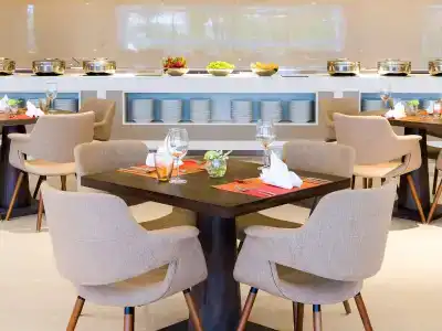 Novotel Phuket City Phokeethra - Sha Extra Plus - 13