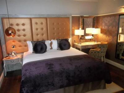The Drayton Court - 6