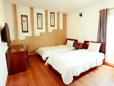Xuan Hung - 3