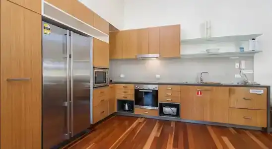 East On Byron - 20