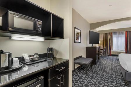 Best Western Plus Inn & Suites - 49