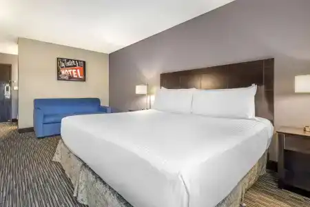 Best Western Mccarran Inn - 45