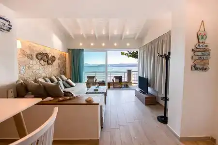 Ekati Mare Boutique Resort & Suites - 182