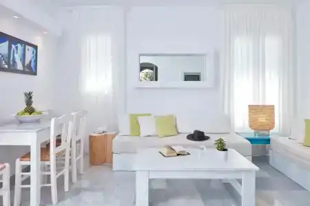 Mykonos Town Suites - 9