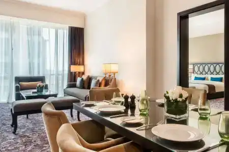Golden Tulip - 71