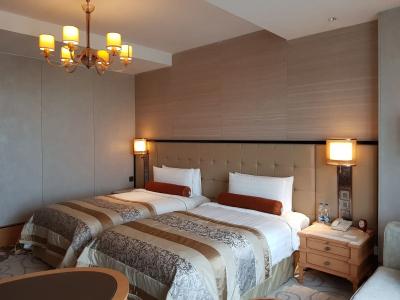 Shangri-La Bengaluru - 5