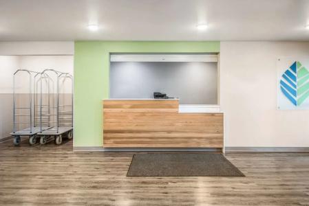 WoodSpring Suites Orlando Kissimmee Maingate - 9