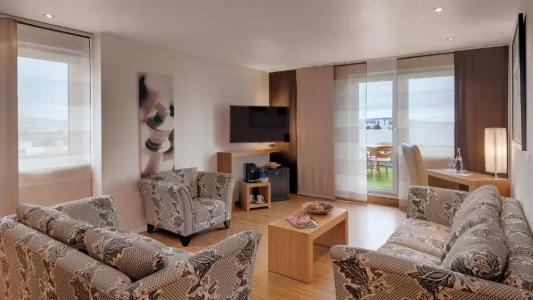 Newton Heilbronn - 30