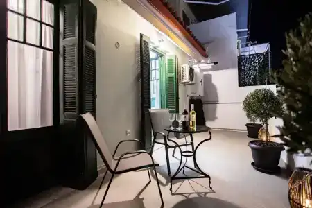 Pandrosos Divine Suites - 22