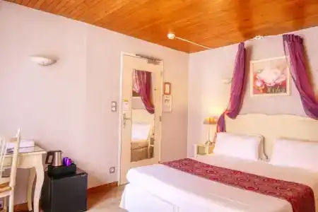 Hôtel Le Médiéval - 58