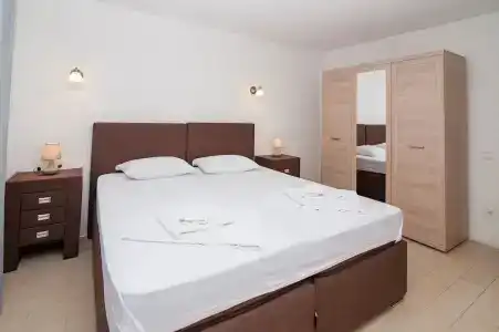 Open Sea Luxury - 32