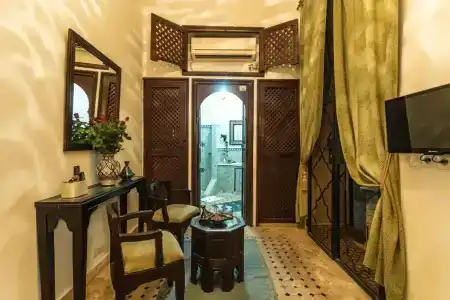 Riad Nasreen - 57