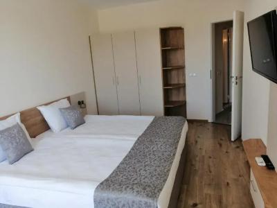 Allure Beach Resort Aparthotel - 24