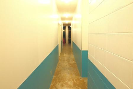 Seawall Hostel - 12