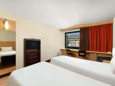 Ibis Budapest Heroes Square - 26