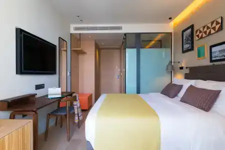 Indigo Larnaca - Adults Only, An Ihg Hotel - 4