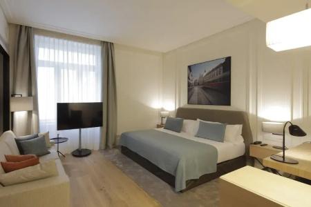 Boho Prague - Small Luxurys - 83