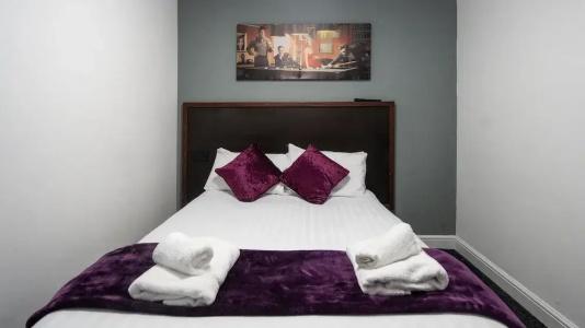 Trivelles - Manchester - Cross Lane - 45