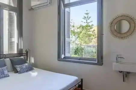 Dioskouros Hostel - 4
