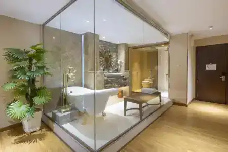 Winsuites Saigon - 164