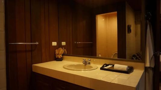 Le Prive - 82
