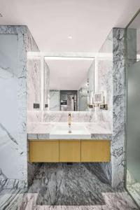Radisson Blu Grt, Chennai - 128