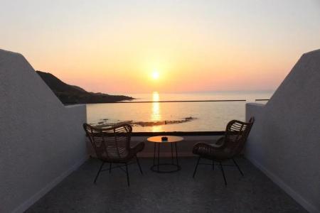 e.j. Pyrgos Bay - 6