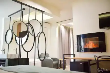 Thalassa Apart - 70