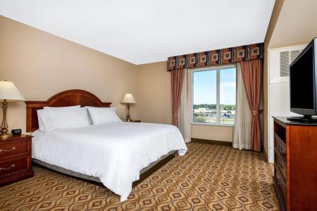 Hilton Garden Inn - 6