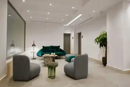Alleys Boutique & Spa - 14