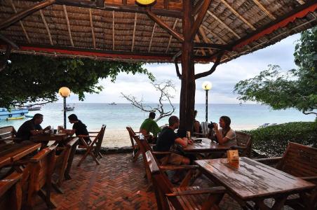 Phi Phi Relax Beach Resort - 17